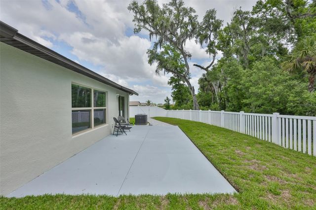 2838 LYTTON HALL DRIVE, Zephyrhills, FL 33540