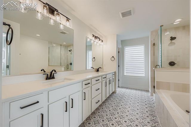 8076 Manor House Way, Colorado Springs, CO 80908