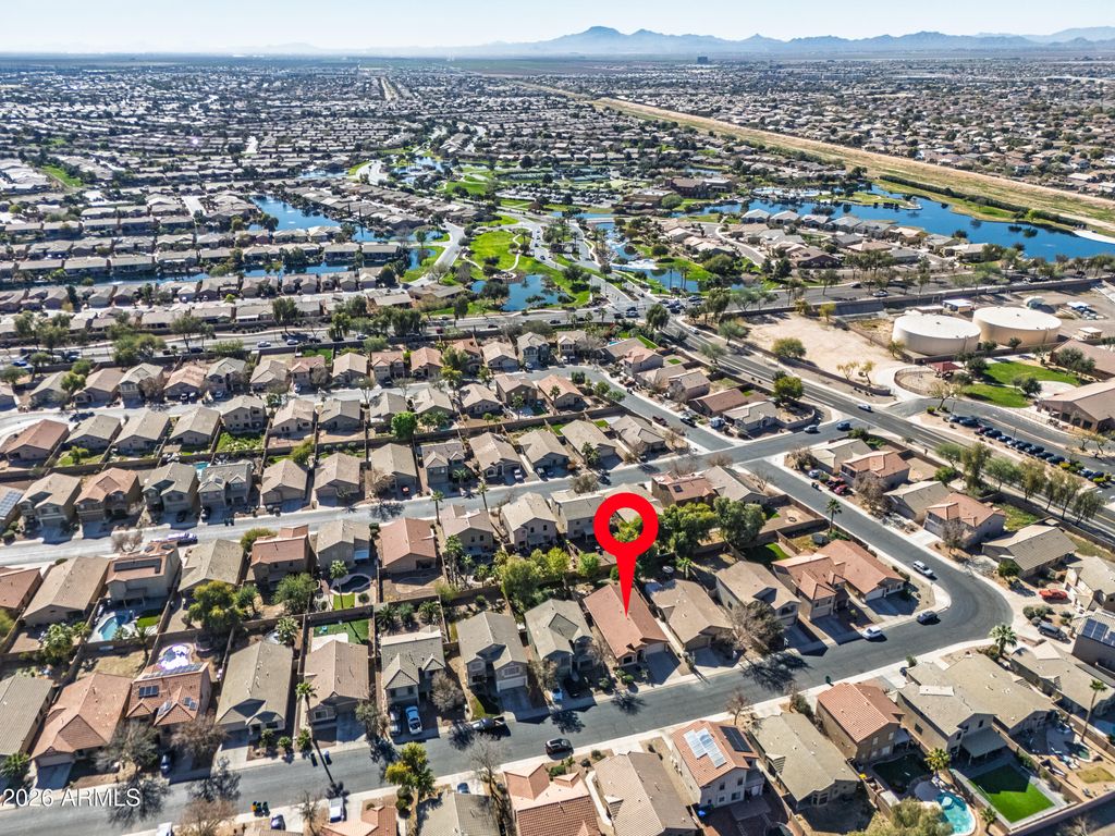 Image 39 of property listing at 42671 W ANNE Lane, Maricopa, AZ 85138