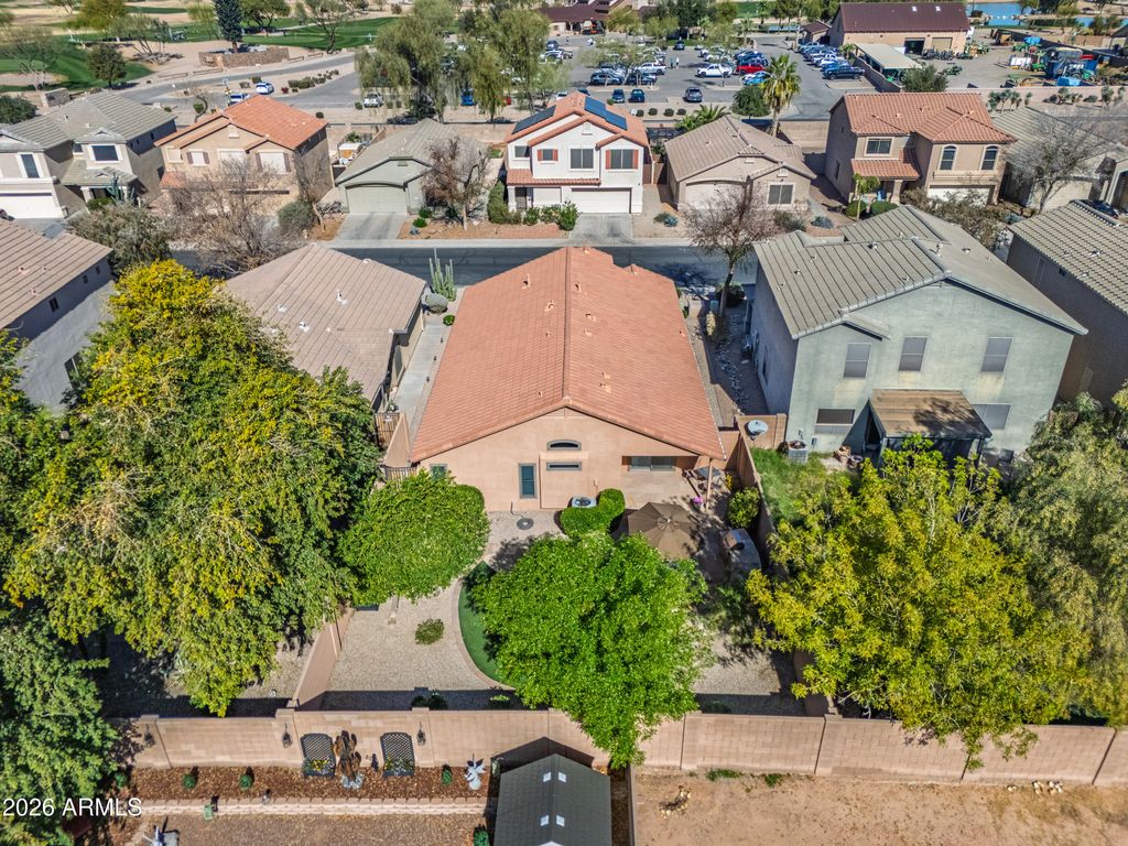 Image 40 of property listing at 42671 W ANNE Lane, Maricopa, AZ 85138