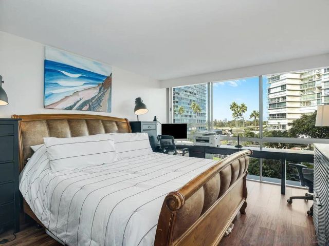 1830 Avenida Del Mundo 403, Coronado, CA 92118