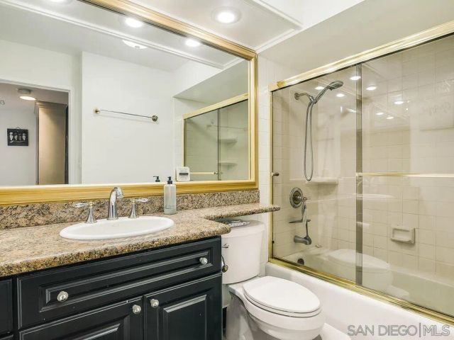 1830 Avenida Del Mundo 403, Coronado, CA 92118