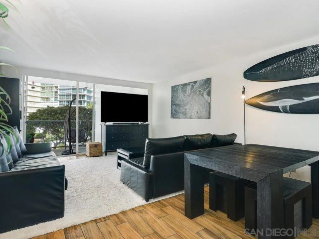 1830 Avenida Del Mundo 403, Coronado, CA 92118