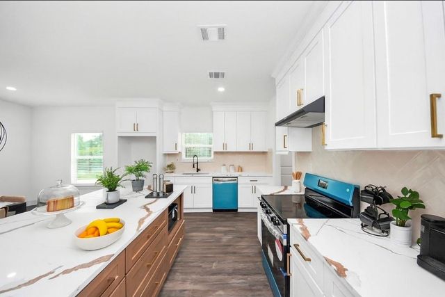 5068 Muske Lane, Brookshire, TX 77423