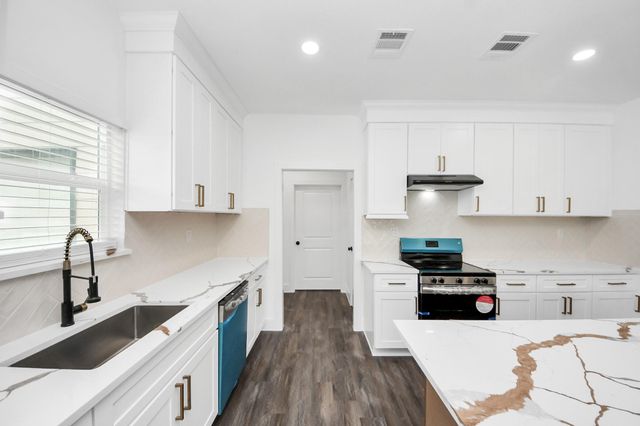 5068 Muske Lane, Brookshire, TX 77423