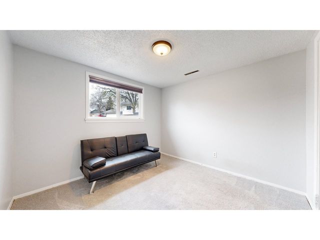 2264 Darla Ct, Loveland, CO 80537