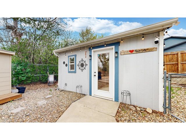 2264 Darla Ct, Loveland, CO 80537