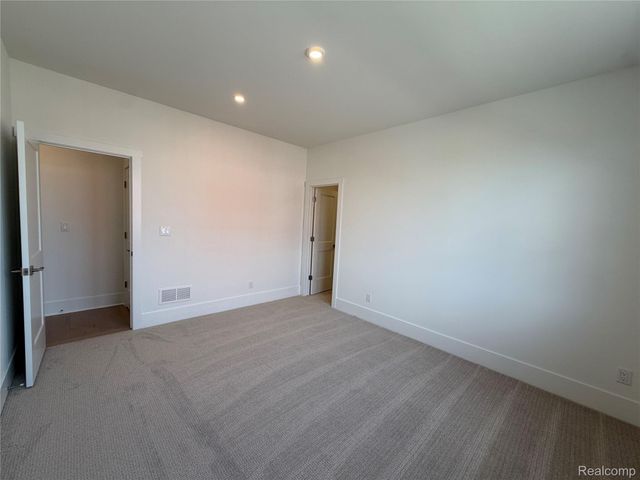 409 S Center Street 28, Northville, MI 48167