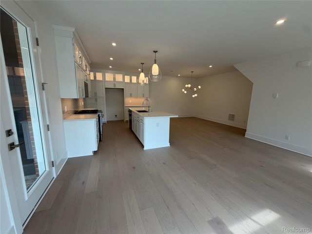 409 S Center Street 28, Northville, MI 48167
