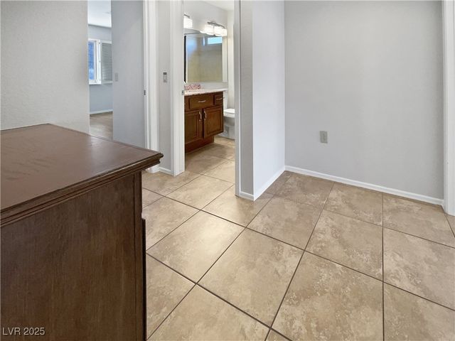 2456 Palmridge Drive, Las Vegas, NV 89134