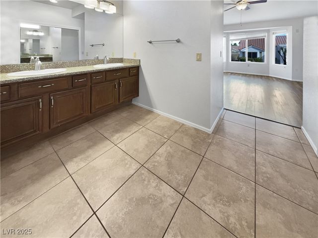 2456 Palmridge Drive, Las Vegas, NV 89134