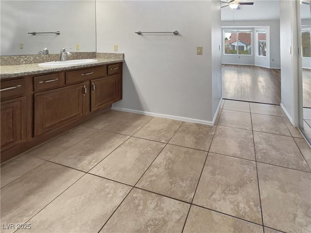 2456 Palmridge Drive, Las Vegas, NV 89134