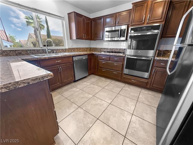 2456 Palmridge Drive, Las Vegas, NV 89134