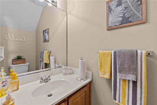 5627 Rivermill CIR, Portsmouth, VA 23703