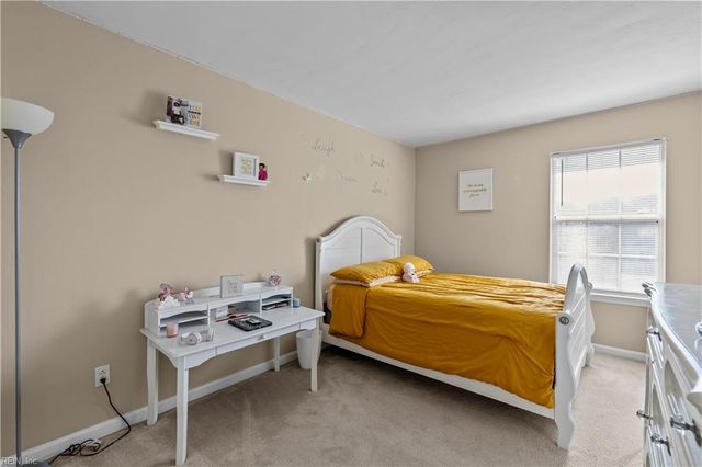 5627 Rivermill CIR, Portsmouth, VA 23703