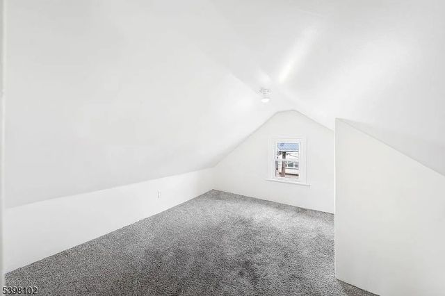 334 Pine St, Elizabeth City, NJ 07206