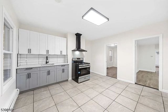 334 Pine St, Elizabeth City, NJ 07206