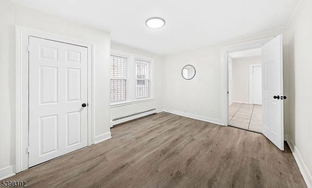 334 Pine St, Elizabeth City, NJ 07206