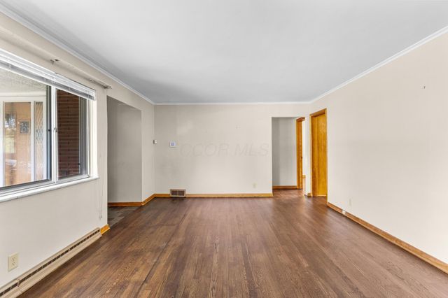 1470 Cottingham Court E, Columbus, OH 43209
