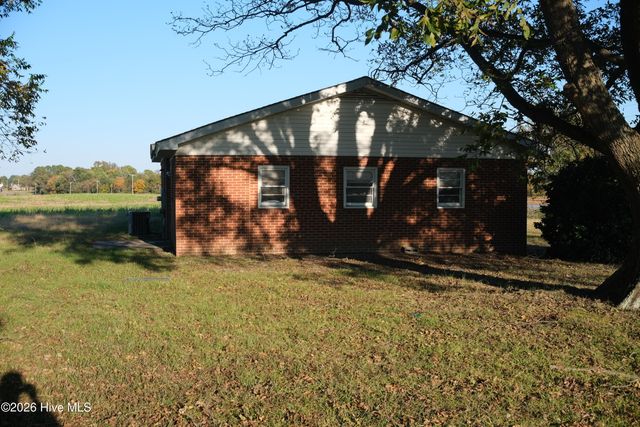 3388 U.S. 13, Snow Hill, NC 28580