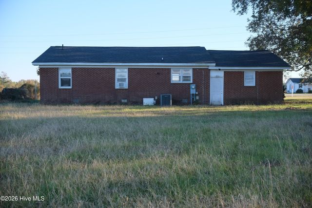 3388 U.S. 13, Snow Hill, NC 28580