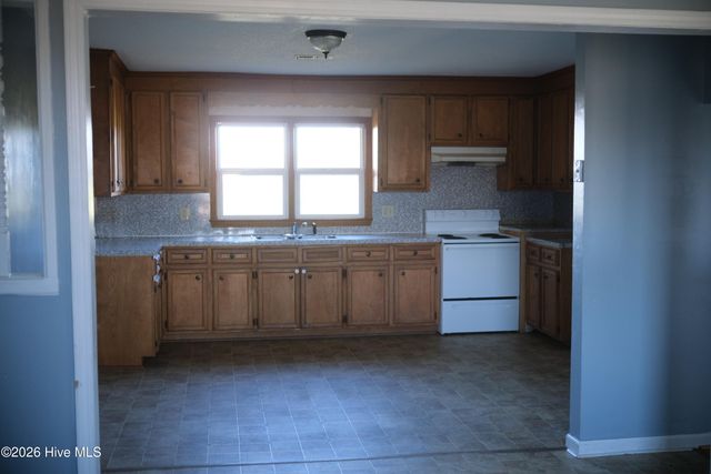 3388 U.S. 13, Snow Hill, NC 28580