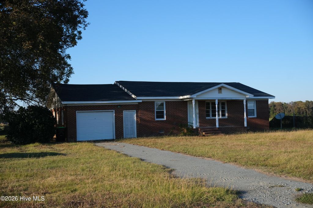 3388 U.S. 13, Snow Hill, NC 28580