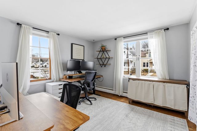 86 Lamprey Street, Manchester, NH 03102