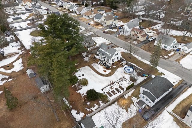 86 Lamprey Street, Manchester, NH 03102