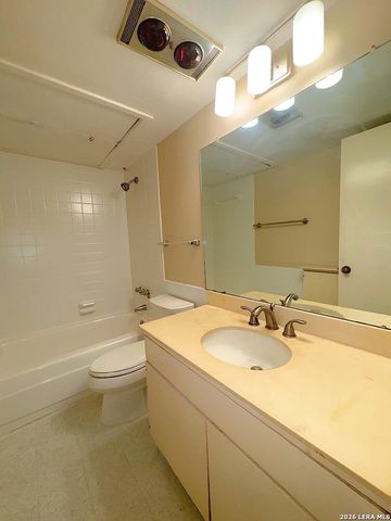 8401 N New Braunfels Ave Apt 245, San Antonio, TX 78209