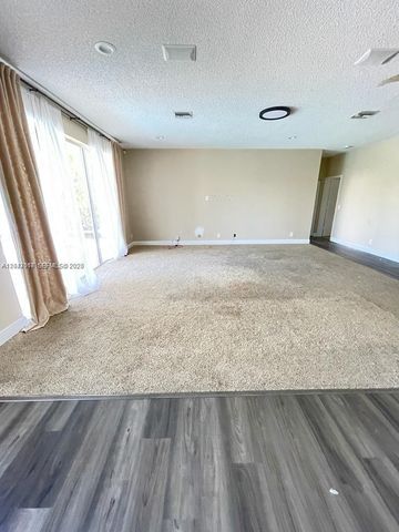 558 Stonemont Dr 558, Weston, FL 33326