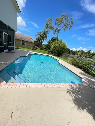 558 Stonemont Dr 558, Weston, FL 33326
