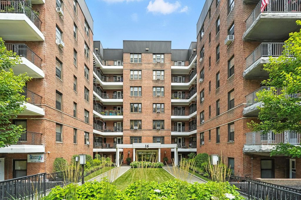 16 N Broadway 3A, White Plains, NY 10601