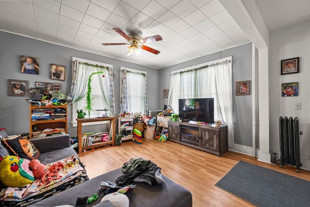 40-42 Pembroke Ave, Pittsfield, MA 01201