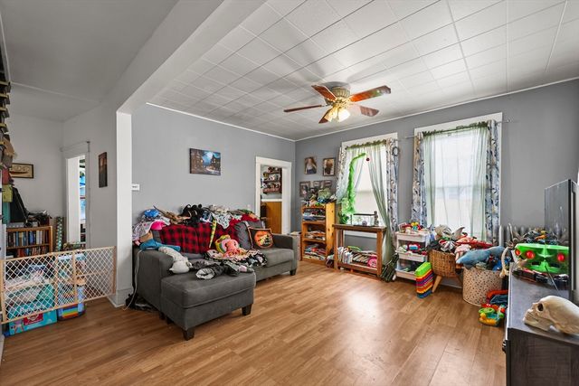 40-42 Pembroke Ave, Pittsfield, MA 01201