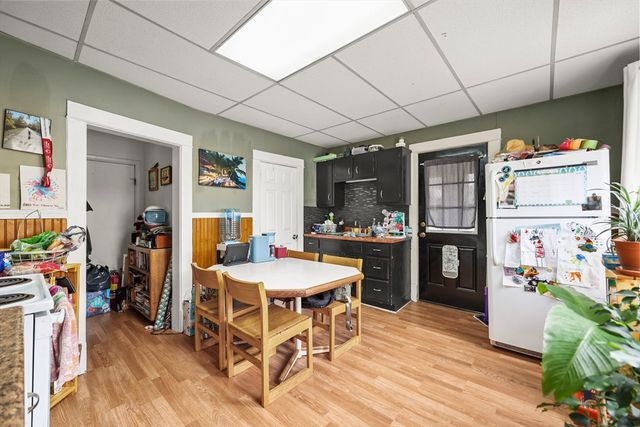 40-42 Pembroke Ave, Pittsfield, MA 01201