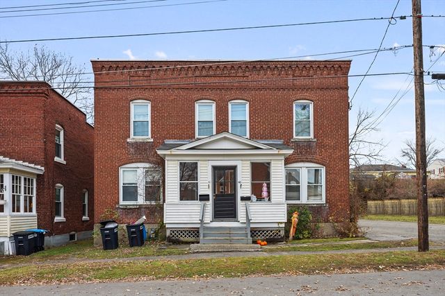 40-42 Pembroke Ave, Pittsfield, MA 01201
