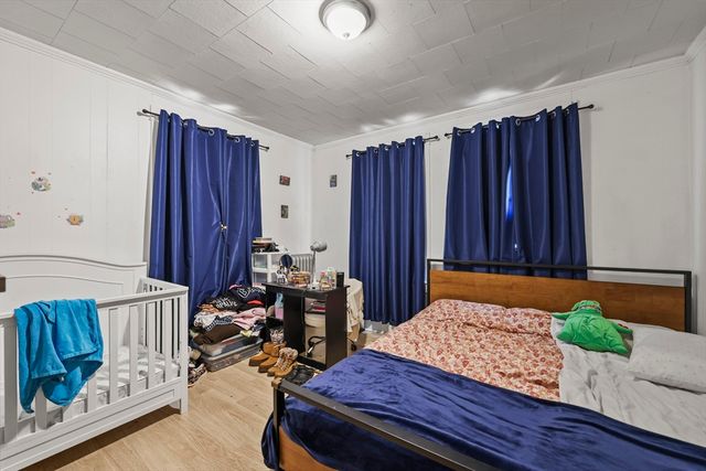 40-42 Pembroke Ave, Pittsfield, MA 01201