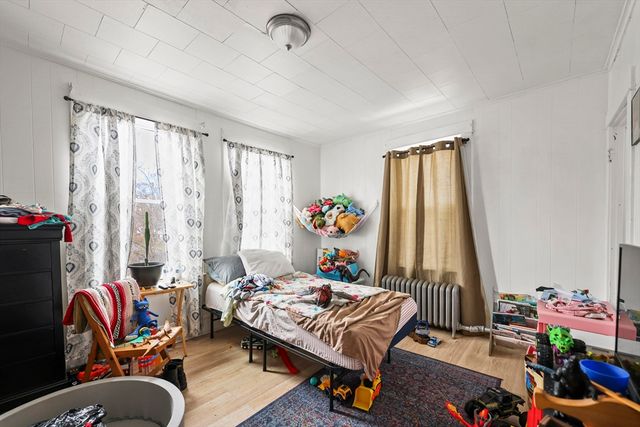 40-42 Pembroke Ave, Pittsfield, MA 01201