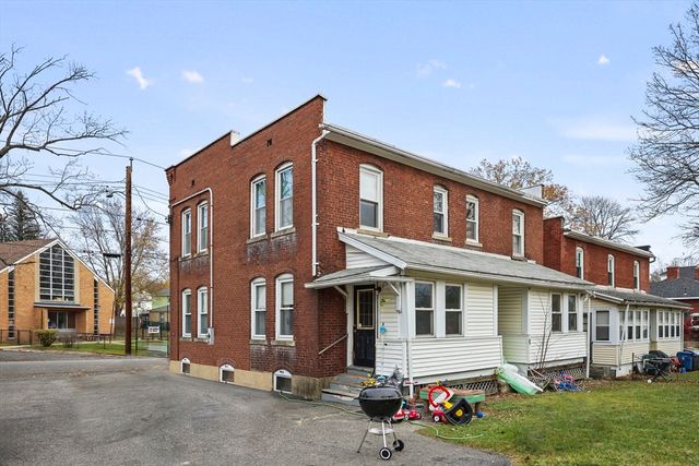 40-42 Pembroke Ave, Pittsfield, MA 01201