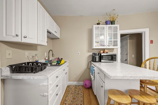 40-42 Pembroke Ave, Pittsfield, MA 01201