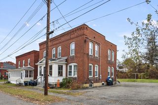 40-42 Pembroke Ave, Pittsfield, MA 01201