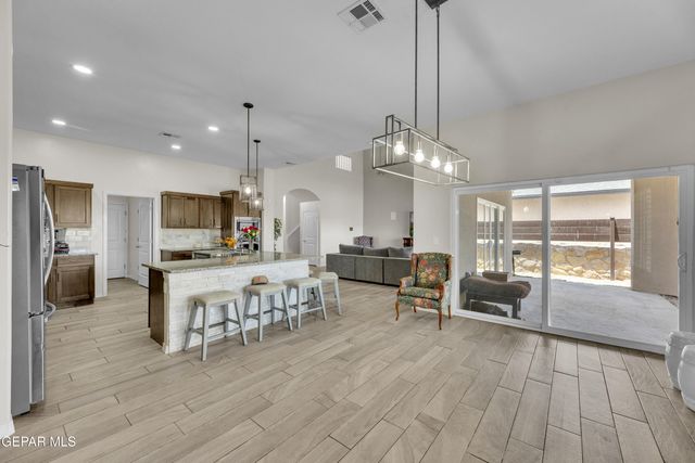 13657 BAJA VISTA Court, Horizon City, TX 79928