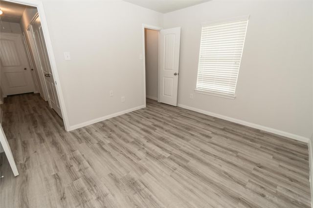 5611 Rocky Trail Drive, Houston, TX 77339