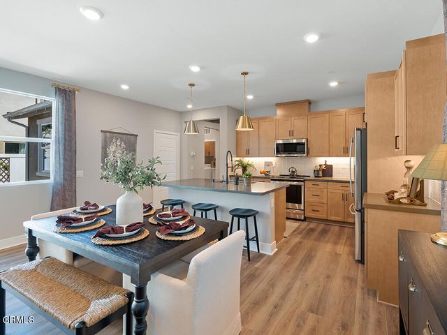 212 Citron Avenue, Piru, CA 93040