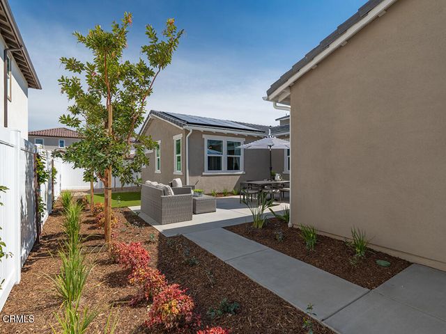 212 Citron Avenue, Piru, CA 93040