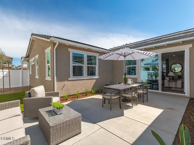 212 Citron Avenue, Piru, CA 93040