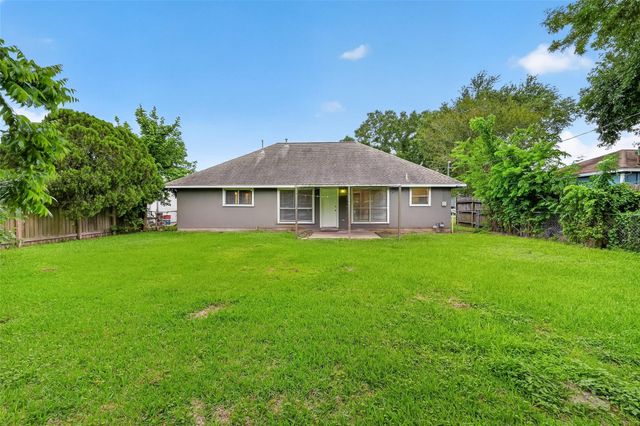 7429 Elbridge Lane, Deer Park, TX 77536