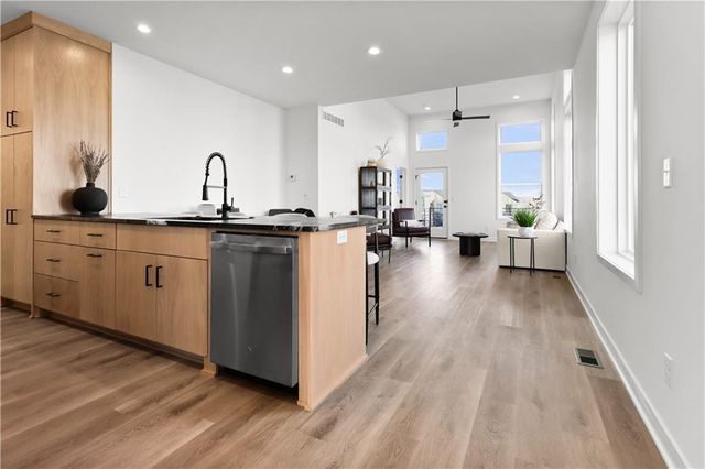 9310 Freedom Street, Lenexa, KS 66227