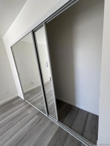 521 Sandalwood Pl 8, Escondido, CA 92027